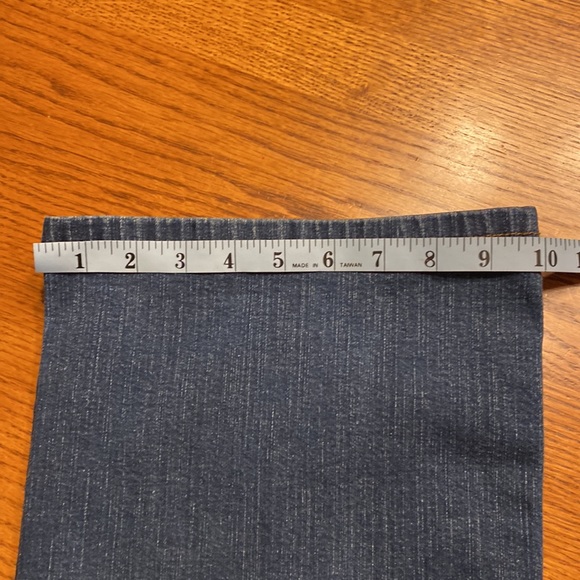 Levi’s 512 Perfectly Slimming Boot Cut Jeans 14 - Picture 10 of 13